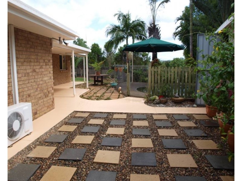 11 Meridan Court, Pomona QLD 4568