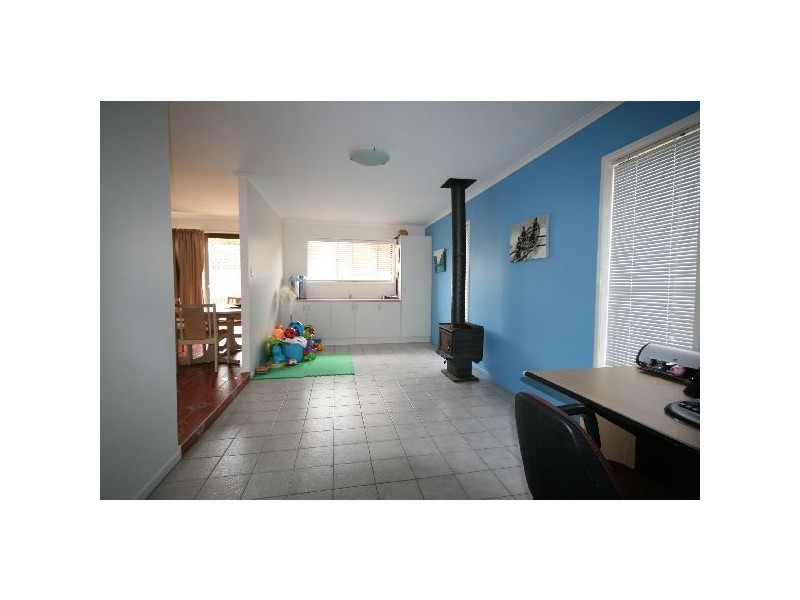 30 Oak Street, Cooroy QLD 4563