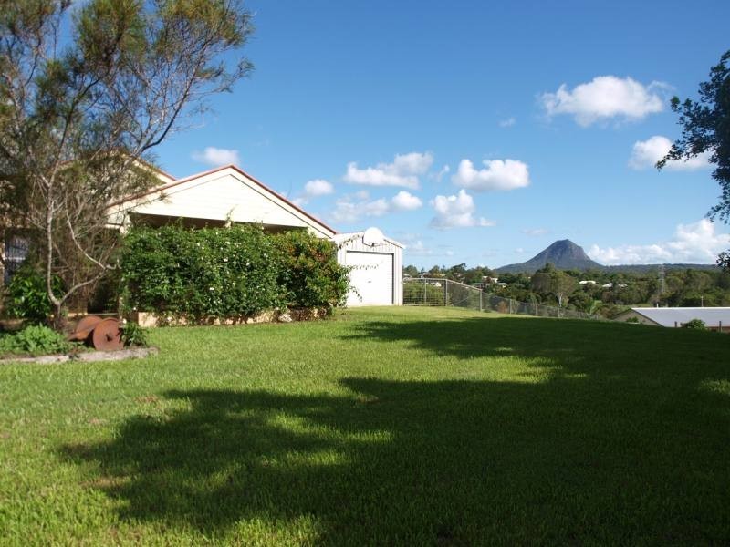 20 Saunders Drive, Cooran QLD 4569
