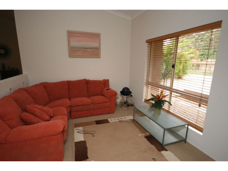 10 Blackbean Court, Cooroy QLD 4563