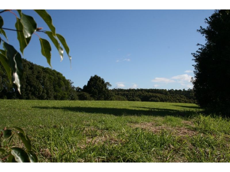 143 Black Mountain Range Rd, Cooroy QLD 4563