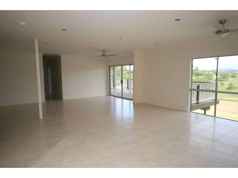 Eumundi QLD 4562
