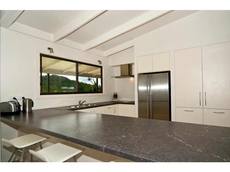 6 Fleetwood Road, Eumundi QLD 4562