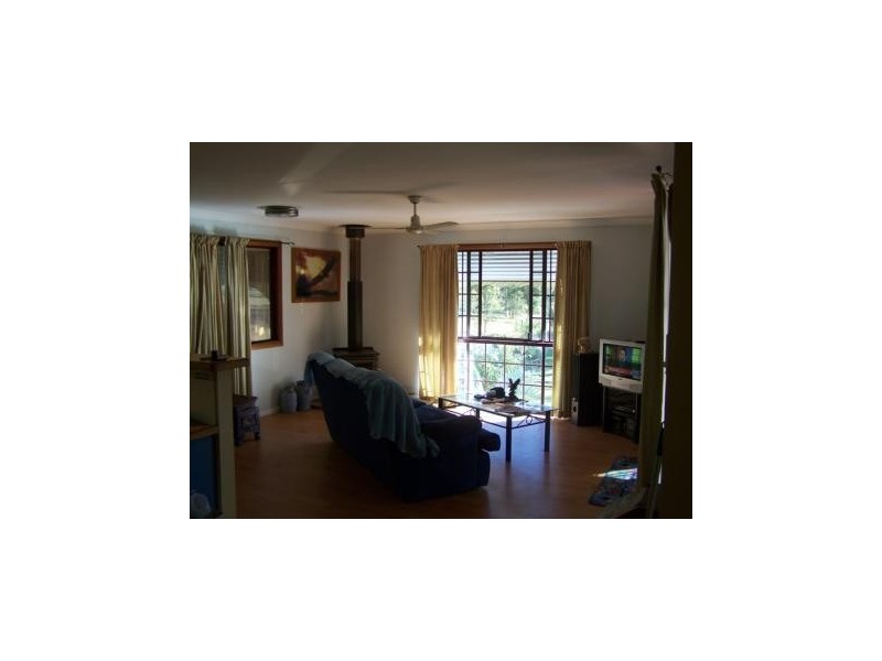 174 Tandur Traveston Road, Traveston QLD 4570