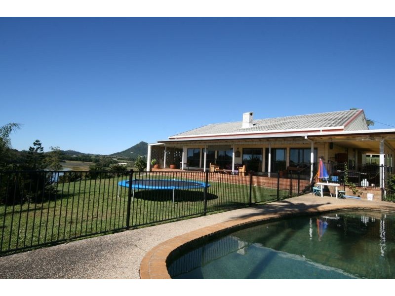 118 Hoy Road, Cooroy QLD 4563
