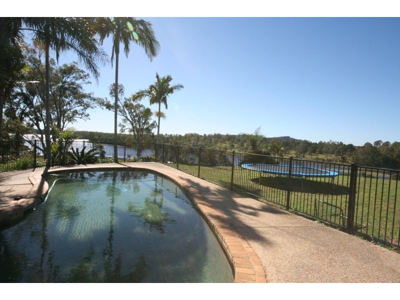 118 Hoy Road, Cooroy QLD 4563