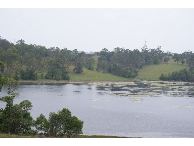 118 Hoy Road, Cooroy QLD 4563