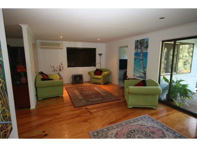 24  Sunrise Road, Tinbeerwah QLD 4563