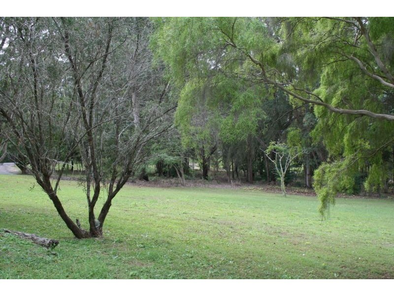 24  Sunrise Road, Tinbeerwah QLD 4563