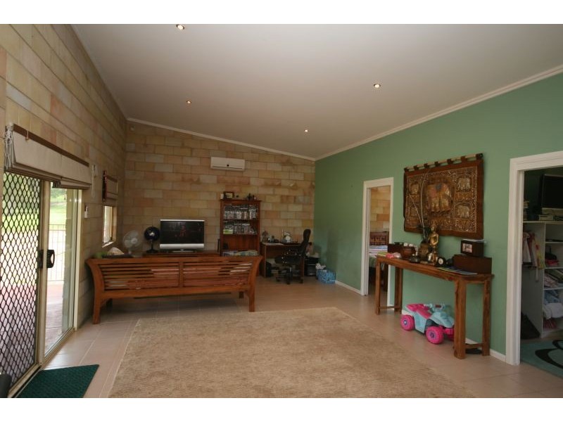 Cootharaba QLD 4565