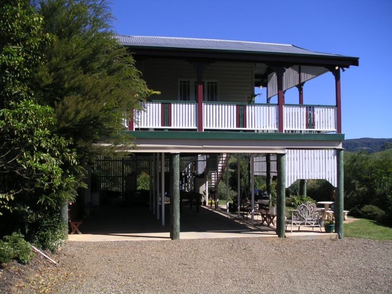 34 Sallwood Crt, Pomona QLD 4568