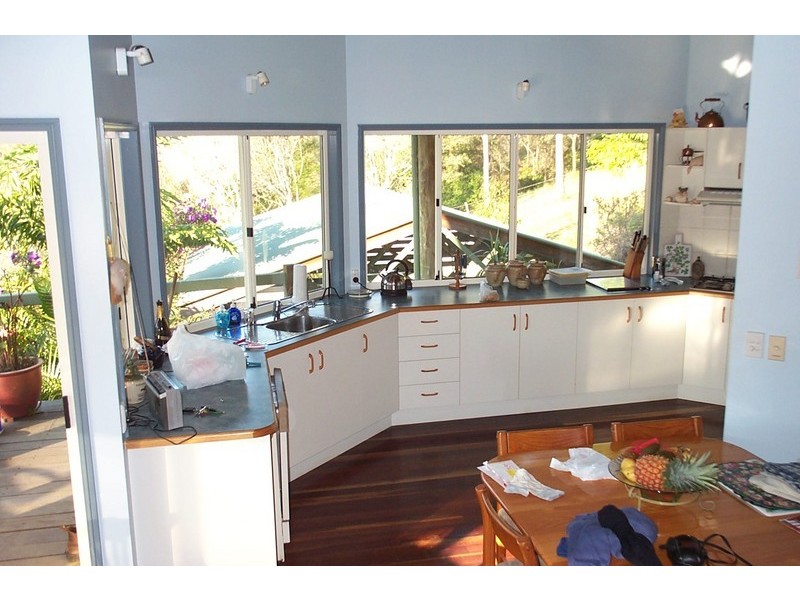 236 Chinamans Creek Road, Tuchekoi QLD 4570