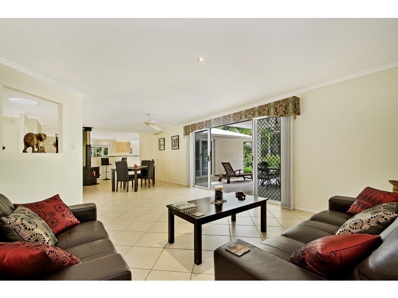 39 Stratford Park Drive, Pomona QLD 4568