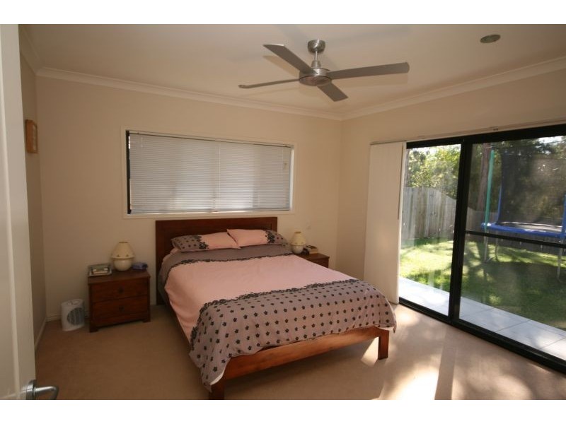 62 Elm Street, Cooroy QLD 4563