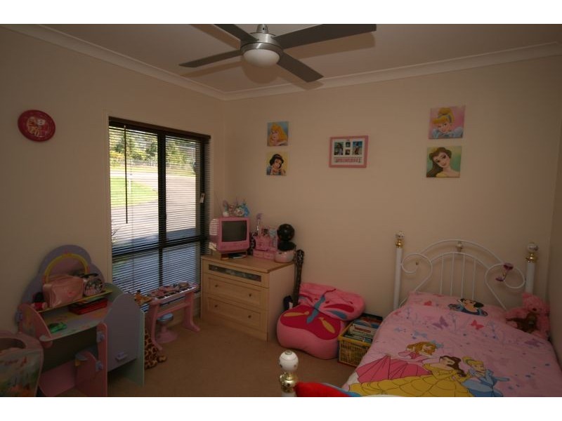 62 Elm Street, Cooroy QLD 4563