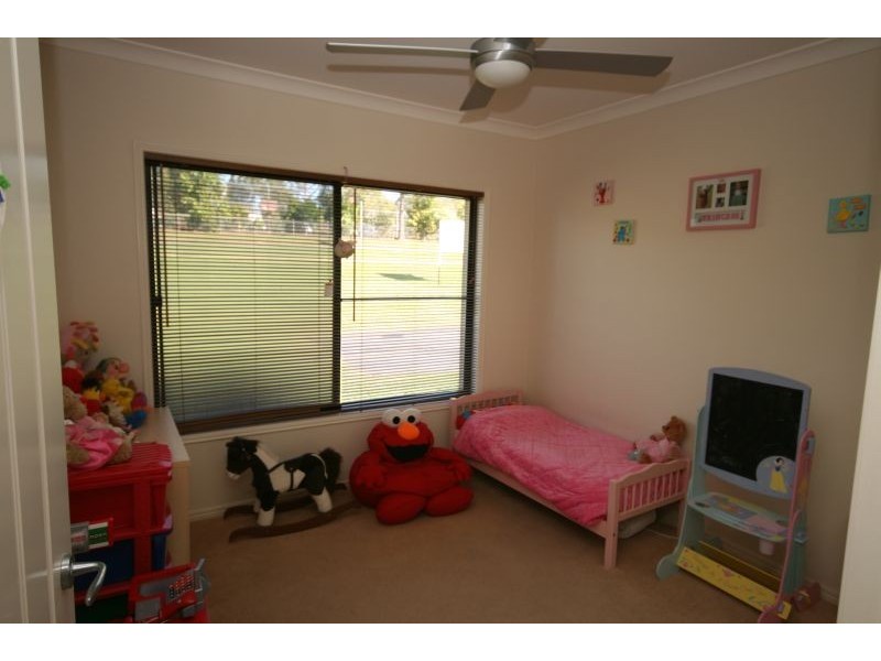 62 Elm Street, Cooroy QLD 4563