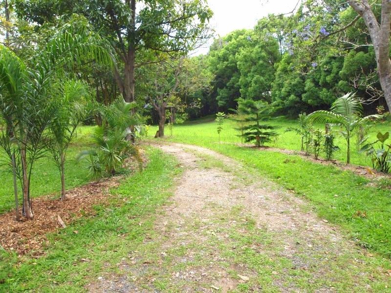 7 Western Branch Rd, Kin Kin QLD 4571