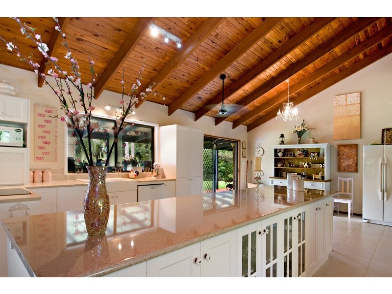 6 Golden Rain Lane, Eumundi QLD 4562