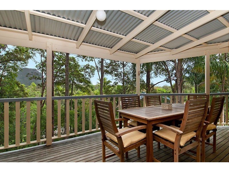 13 Mill St, Pomona QLD 4568