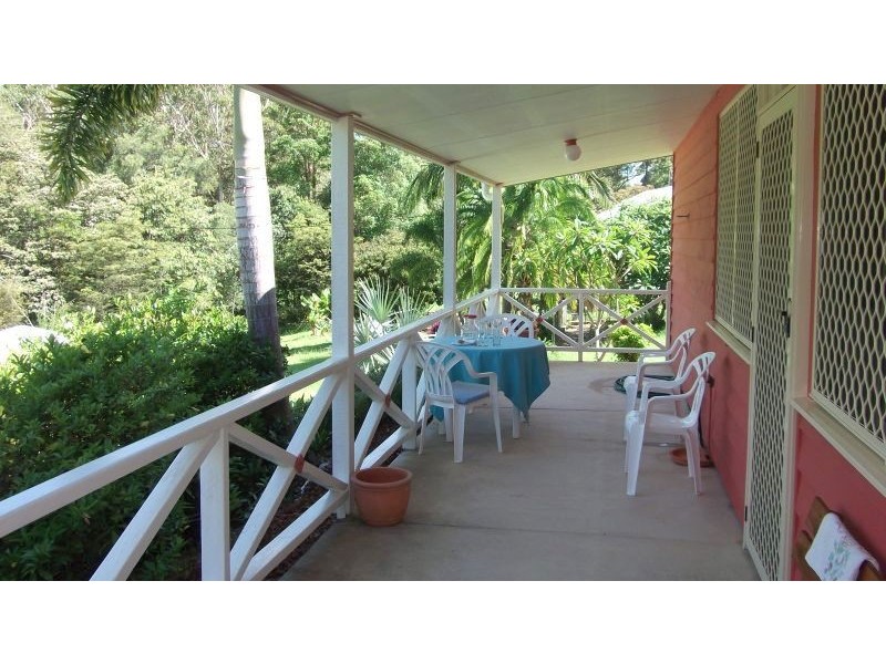 11 Hessen Pl, Pomona QLD 4568