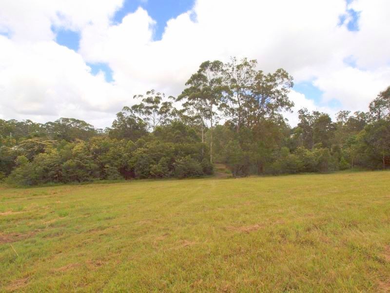 11 Hessen Pl, Pomona QLD 4568