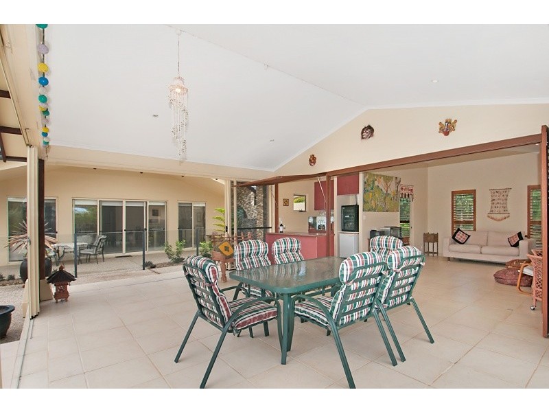 21 Sunrise Rd, Eumundi QLD 4562