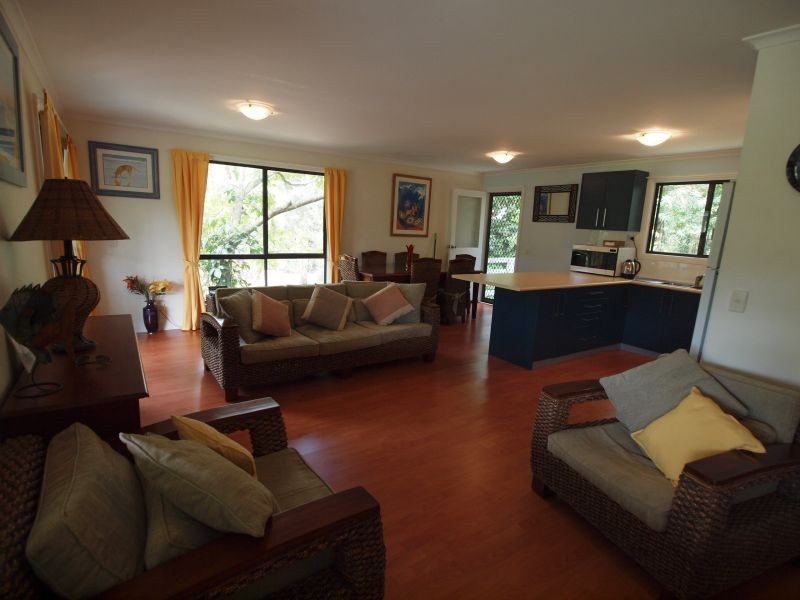 31 Tablelands Rd, Cooran QLD 4569