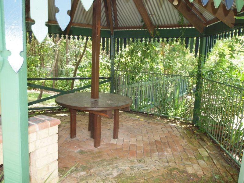 5 Church Street, Pomona QLD 4568