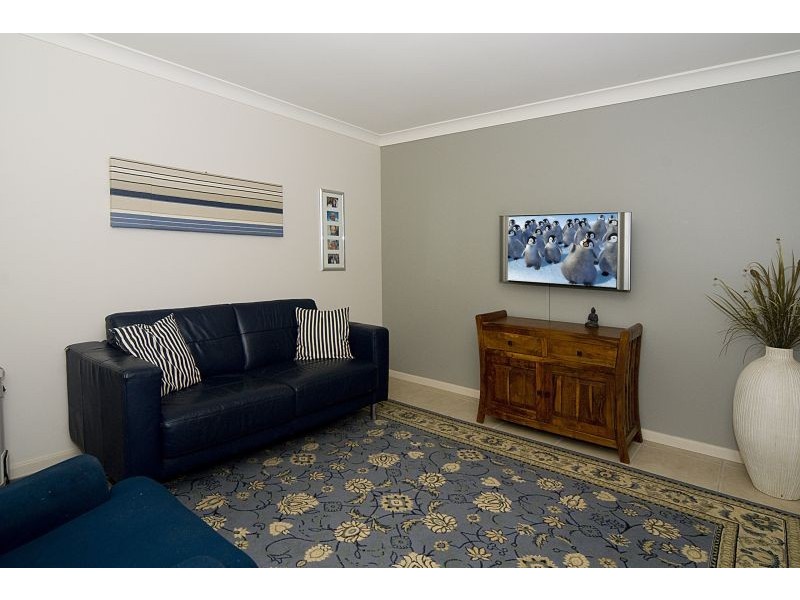 3 Palm Tree Court, Pomona QLD 4568