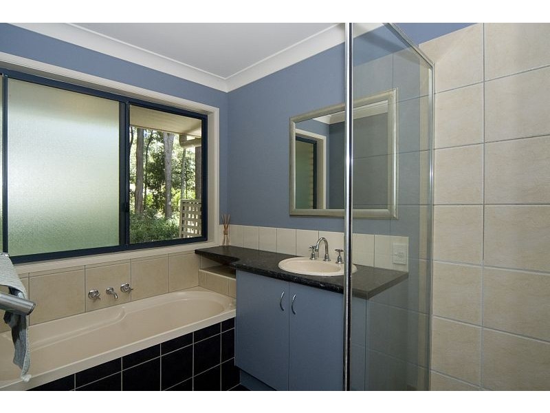 3 Palm Tree Court, Pomona QLD 4568