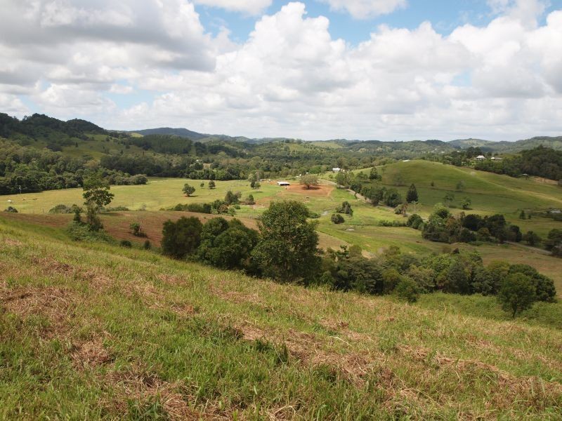 392 Sister Tree Creek Road, Kin Kin QLD 4571