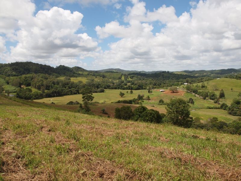 392 Sister Tree Creek Road, Kin Kin QLD 4571