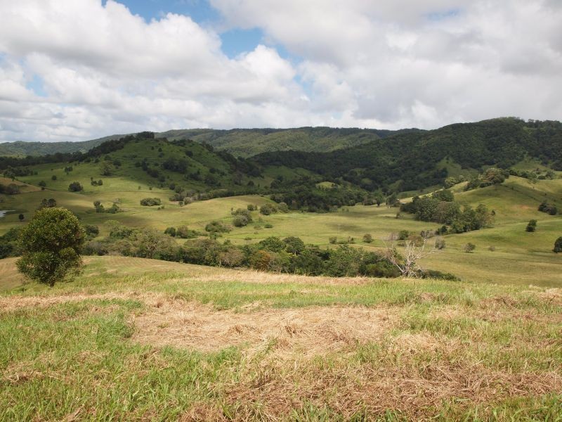 392 Sister Tree Creek Road, Kin Kin QLD 4571