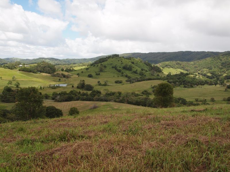 392 Sister Tree Creek Road, Kin Kin QLD 4571