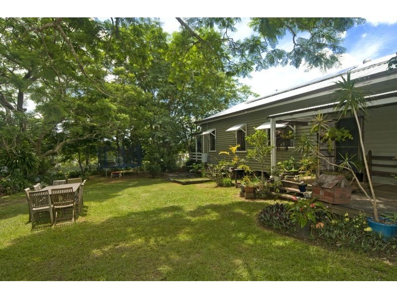 33 Church Street, Pomona QLD 4568