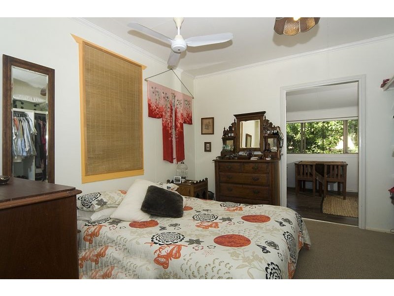 33 Church Street, Pomona QLD 4568