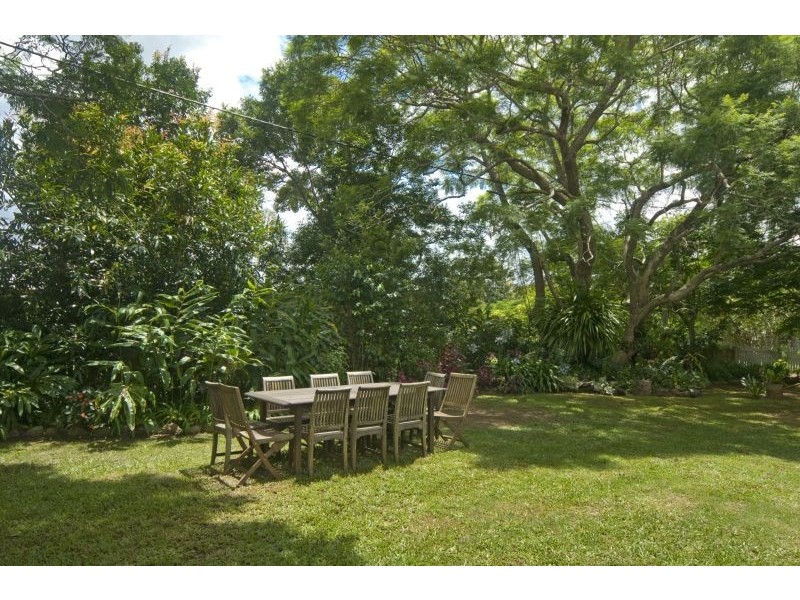 33 Church Street, Pomona QLD 4568