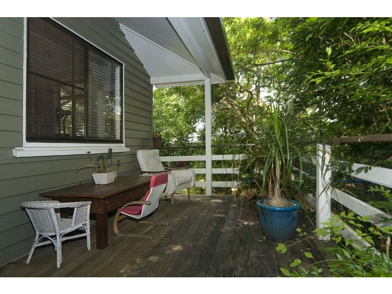 33 Church Street, Pomona QLD 4568