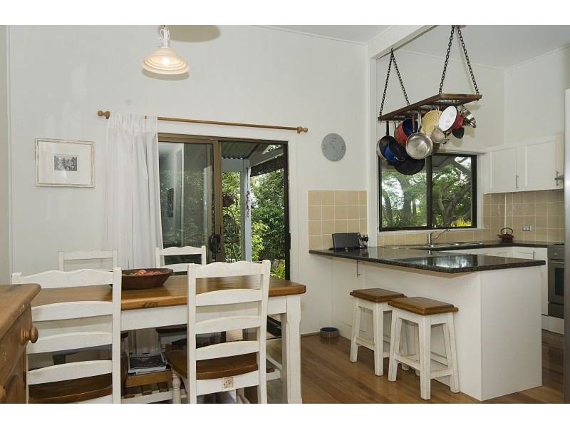 33 Church Street, Pomona QLD 4568