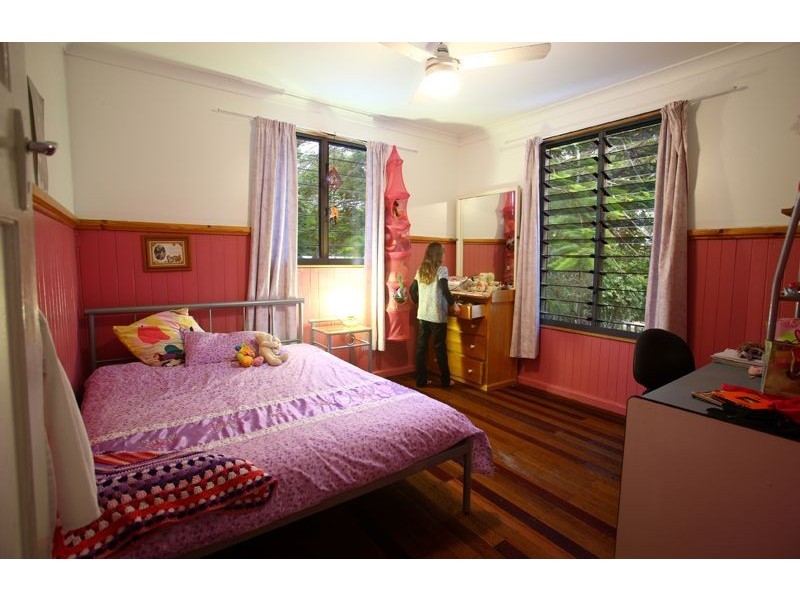 6 Albert St, Cooran QLD 4569