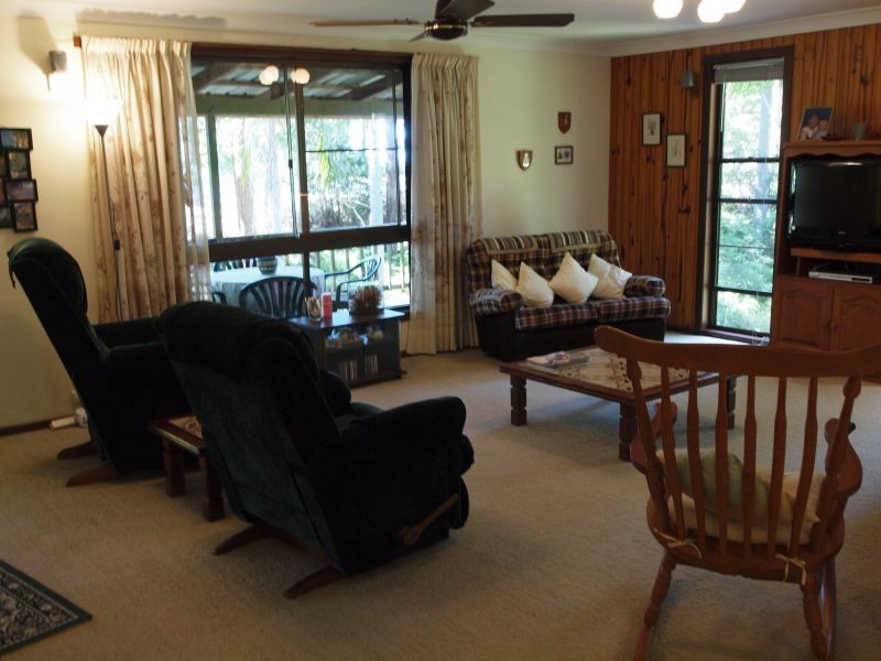 716 Louis Bazzo Dve, Cootharaba QLD 4565