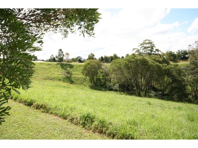 4 Watergum Place, Cooroy QLD 4563