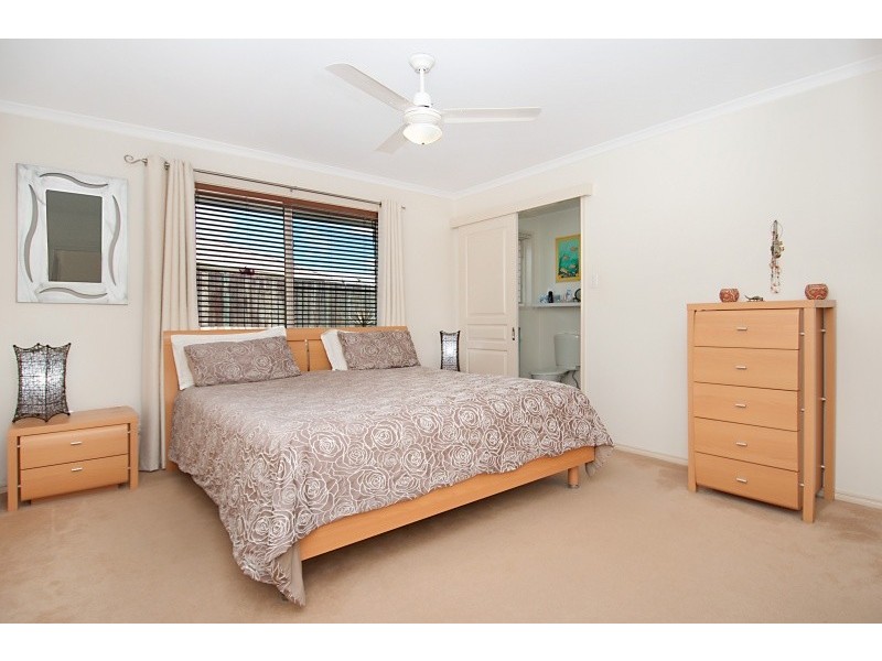 61 Oak Street, Cooroy QLD 4563