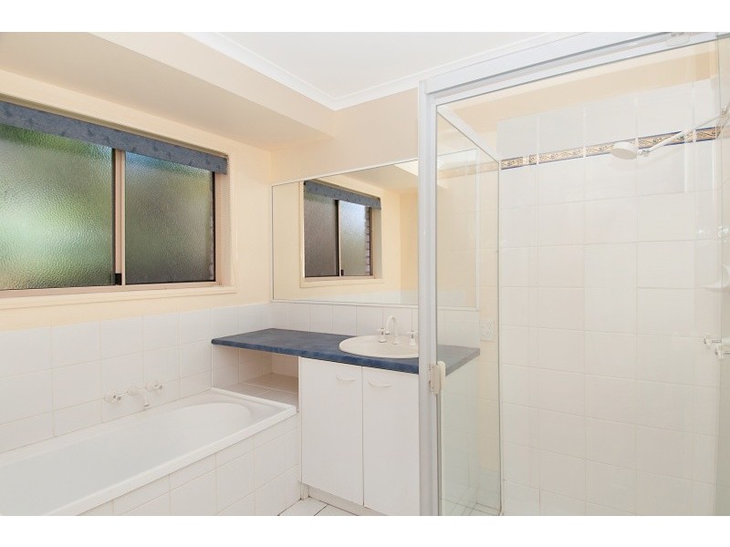 25 Highland Drive, Cooroy QLD 4563