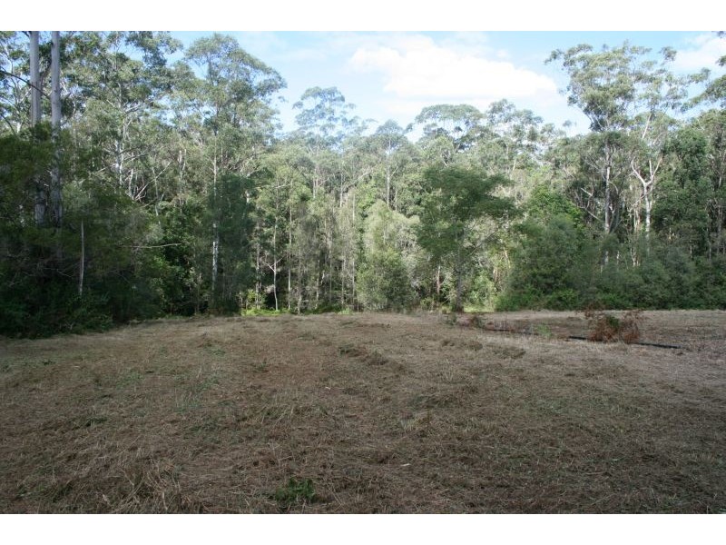 85 Summit Road, Pomona QLD 4568