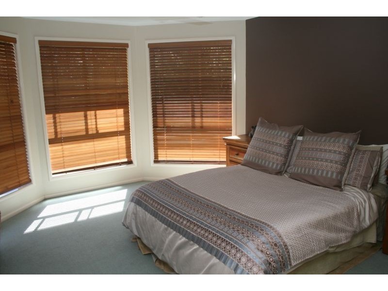 89 Blueberry Drive, Cooroy QLD 4563