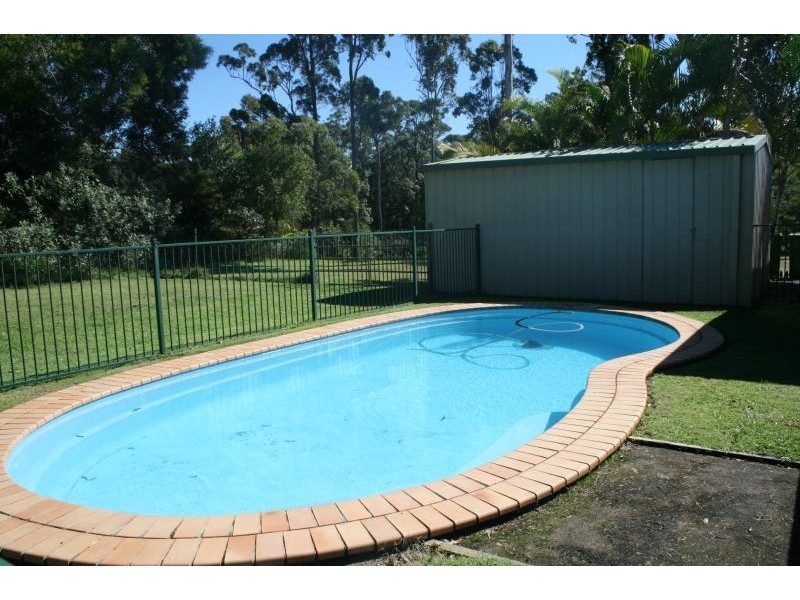89 Blueberry Drive, Cooroy QLD 4563