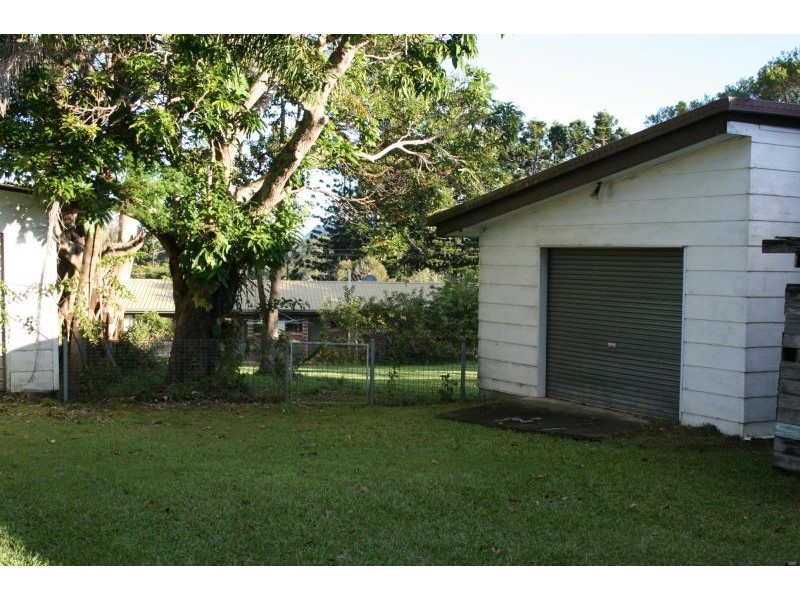 69 Maple Street, Cooroy QLD 4563