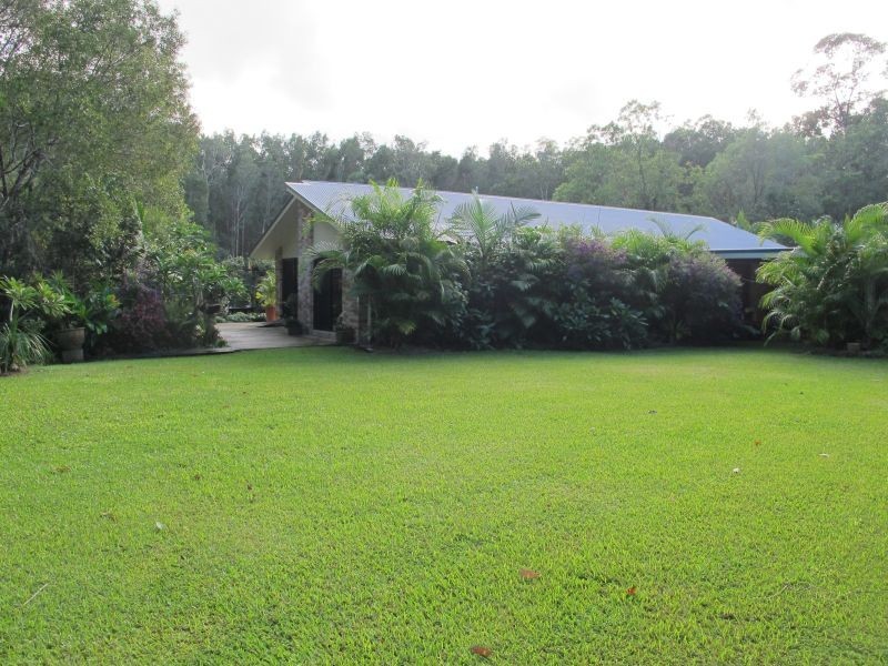448 Lake Flat Road, Cootharaba QLD 4565