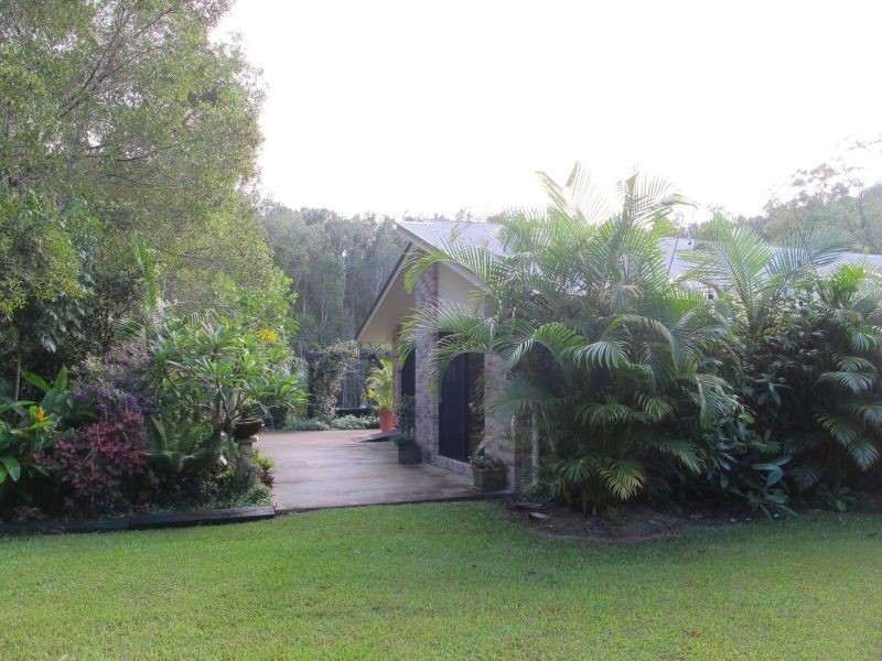448 Lake Flat Road, Cootharaba QLD 4565